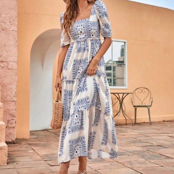 Square Neckline Maxi Dress - Picture 5 of 9